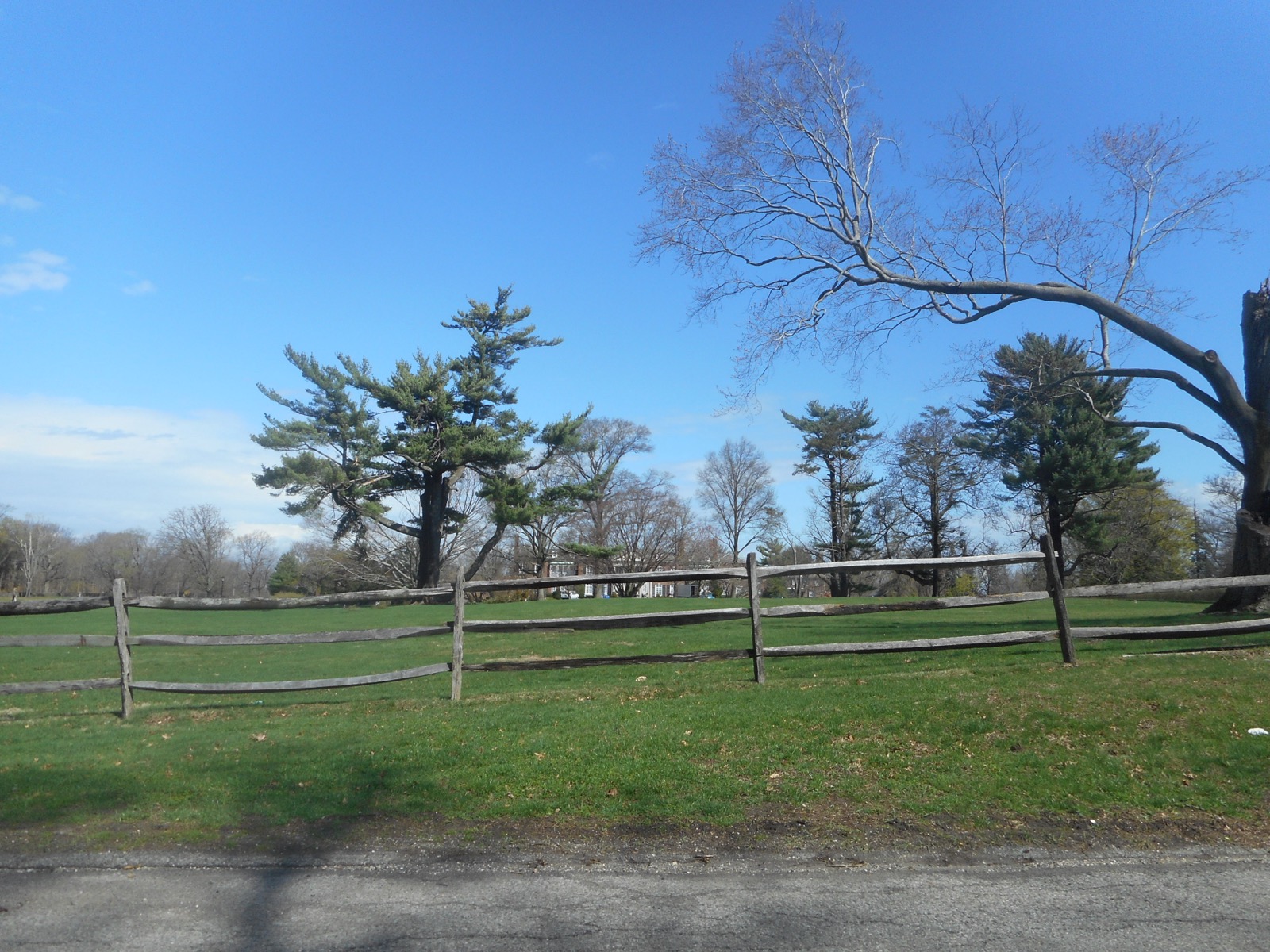 The Manor, a Pratt estate house in Glen Cove seen from Old Tappan Road