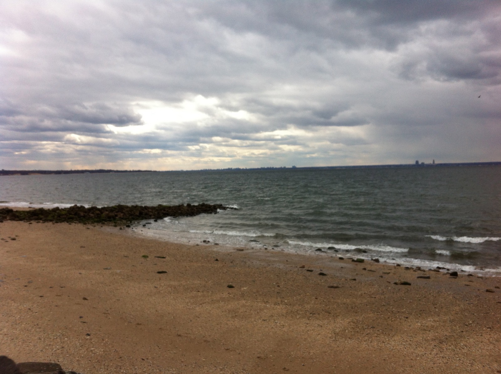 Shoreline and beach at Welwyn Preserve in Glen Cove