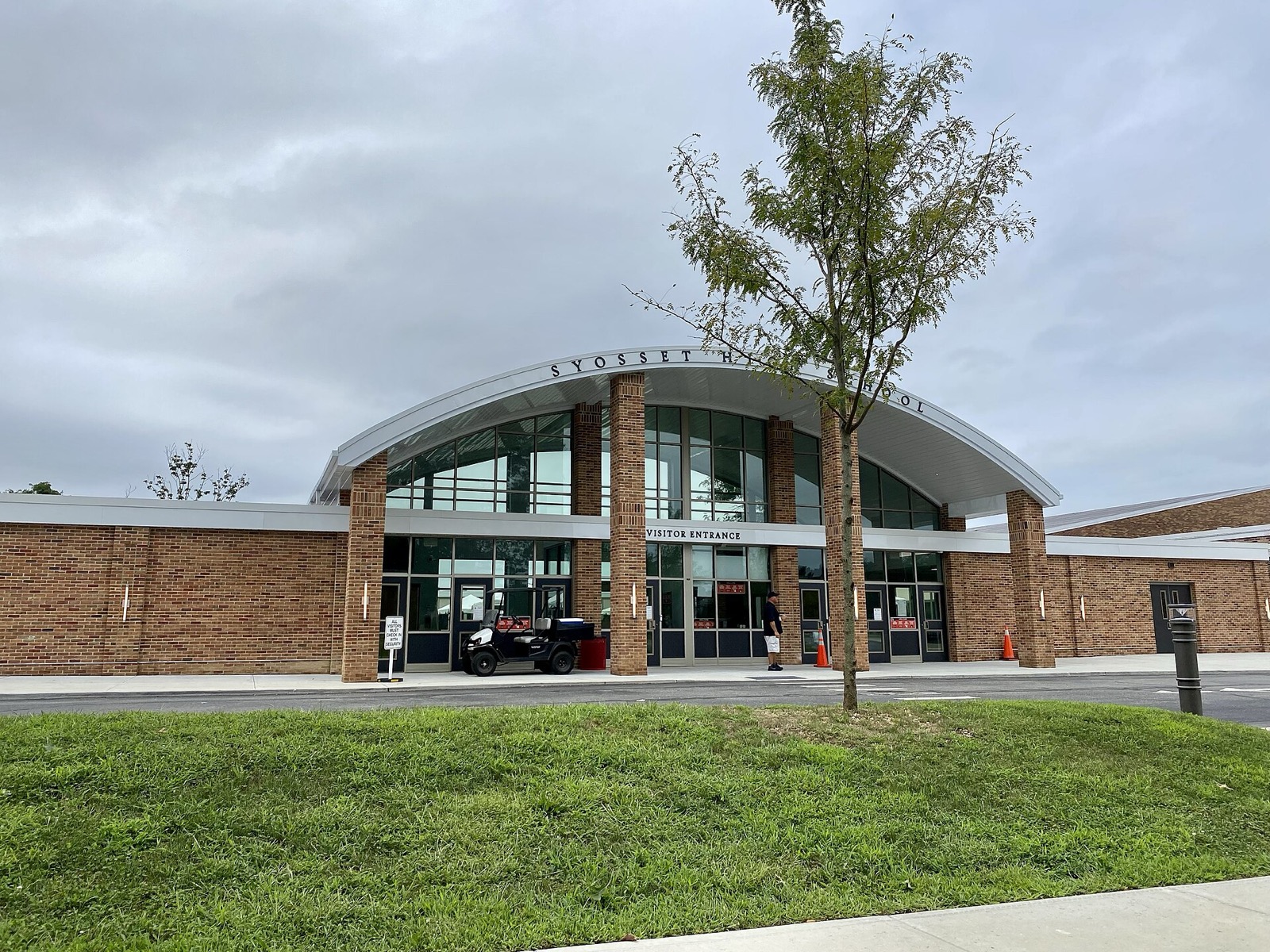Syosset High School building on a sunny day